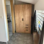 Hanka - 3 Verschiedene Whg - 40 Qm 3 Pers, 50 Qm Bis 4 Pers Oder 70 Qm Bis 5 Pers, Balkone, Nur 70 M Zum Strand, Von 3 Bis Max 5 Personen, Wlan, Sat-tv, Klima, Kueche, Parkplaetze,ruhig Gelegen