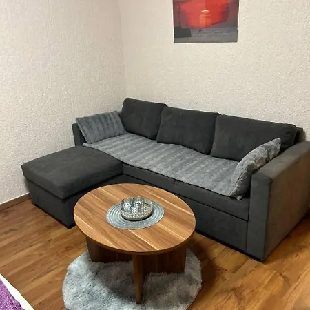 Apartamento Hanka - 3 Verschiedene Whg - 40 Qm 3 Pers, 50 Qm Bis 4 Pers Oder 70 Qm Bis 5 Pers, Balkone, Nur 70 M Zum Strand, Von 3 Bis Max 5 Personen, Wlan, Sat-tv, Klima, Kueche, Parkplaetze,ruhig Gelegen *
